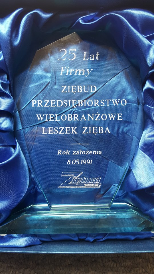 Wyróżnienie za długoletnią działalność firmy ZIEBUD